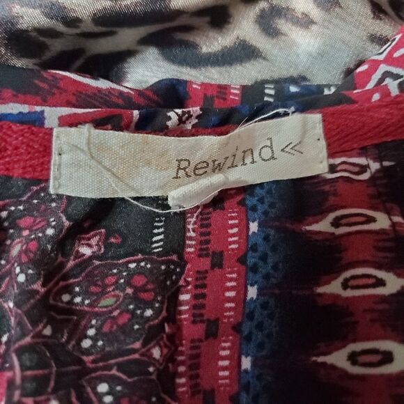 Rewind Patterned Top with Lace (S) - Picture 5 of 6